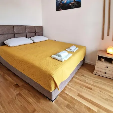 아파트 Sunflower Ni