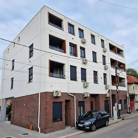 Sunflower Apartmán *